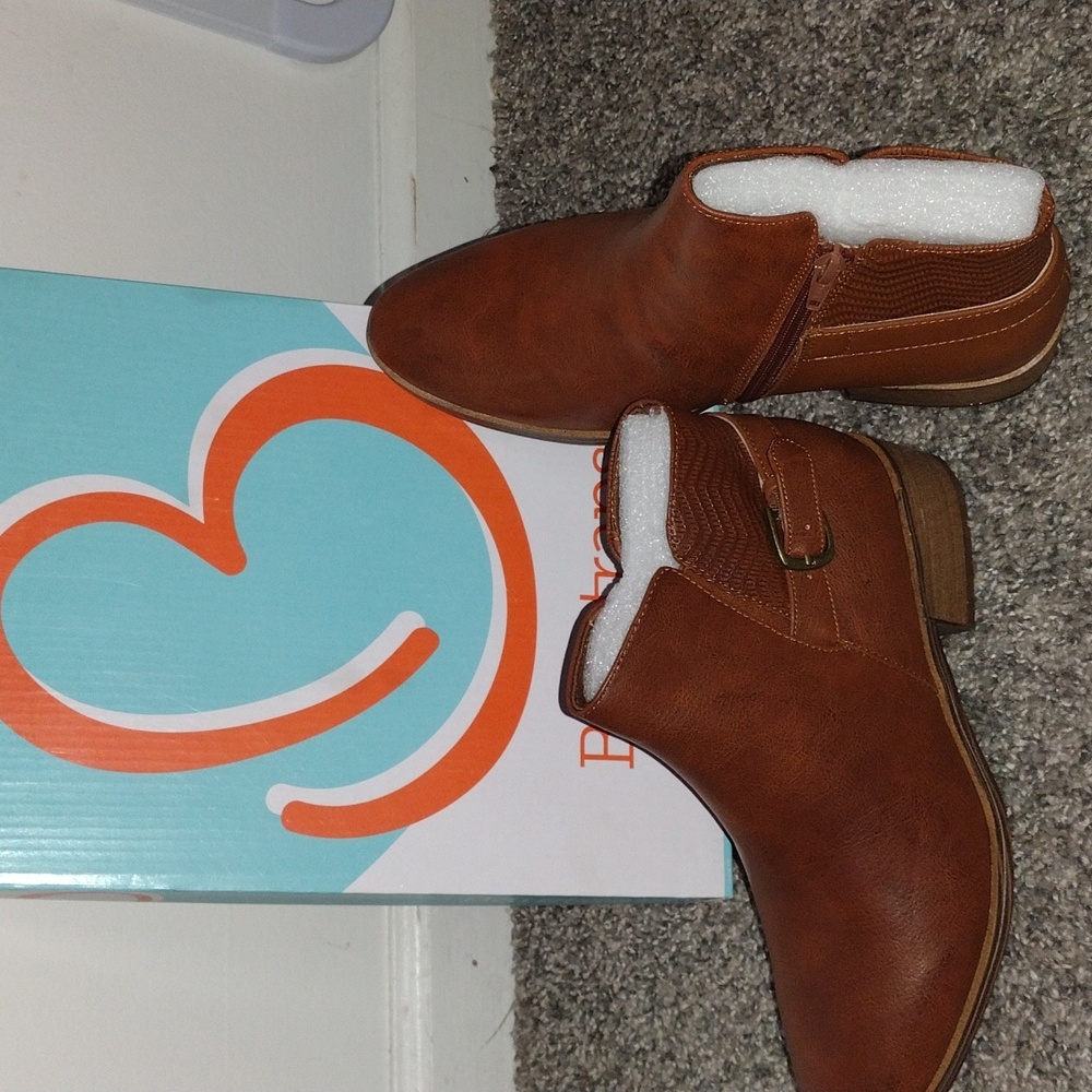 Nib Bare Traps Marconi Ankle Boots